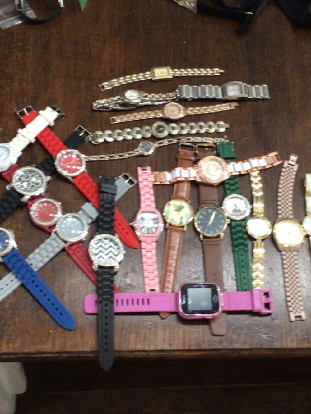 Lot of 23 watches,Includes 2 Fossils, 2 Ann Klein & SC Swiss Gold brands. As is